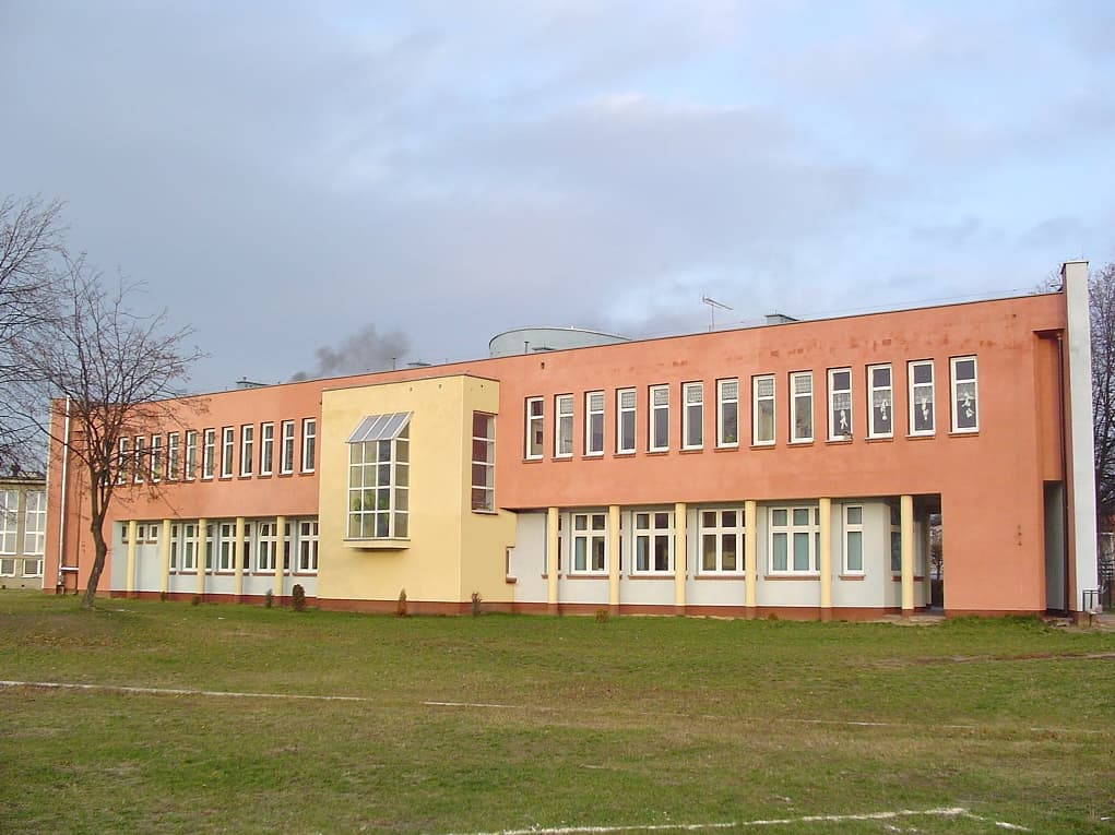 Rozbudowa Szkoły Podstawowej w Brzeźniu