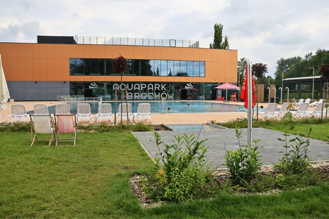 Pływalnia we Wrocławiu na osiedlu Brochów